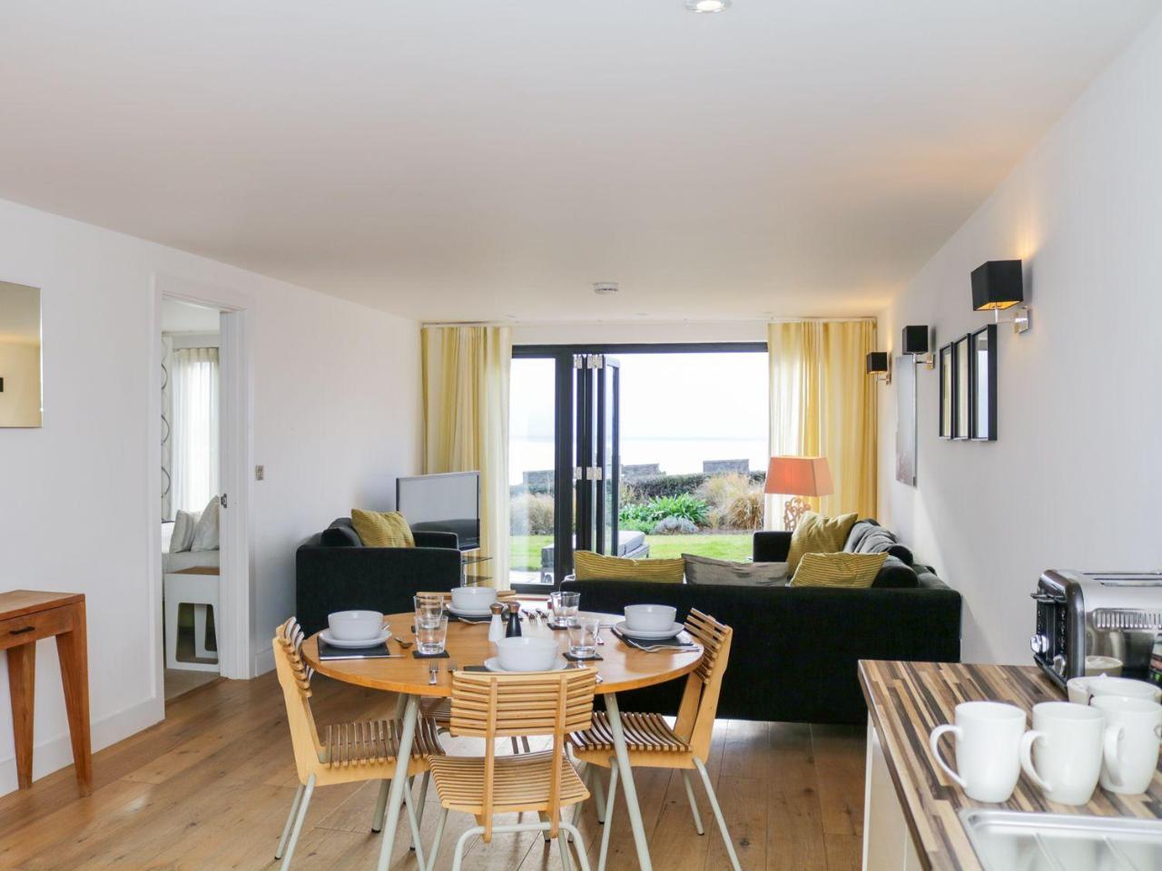 Gara Rock - Garden Apartment 7, סלקומב מראה חיצוני תמונה